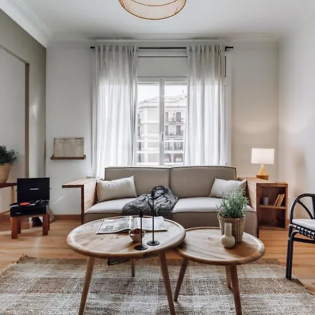 Castellar - 2 Bedrooms In Eixample Dreta ברצלונה